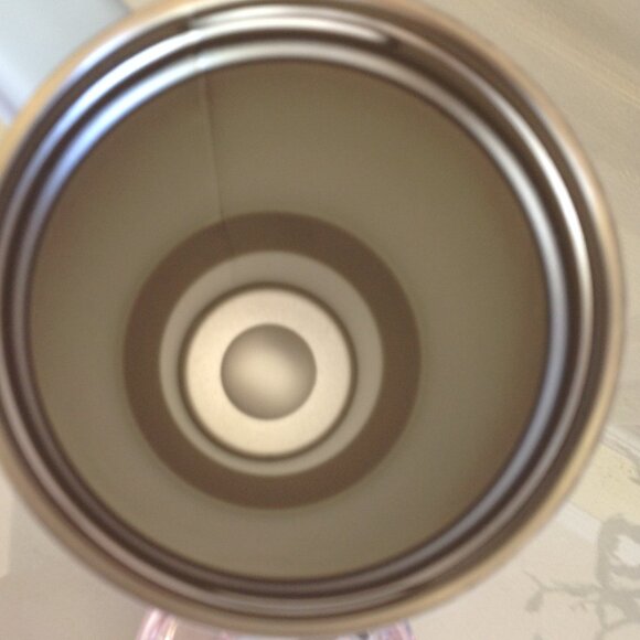 Igloo Hello Kitty 50th Anniversary 32 Oz Anniversary Edition - Picture 6 of 8